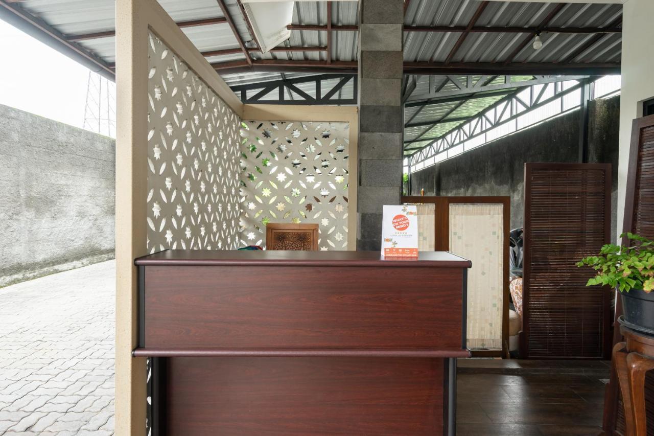 Hotel Oyo 2347 Griya Patran Ngabean Exterior foto